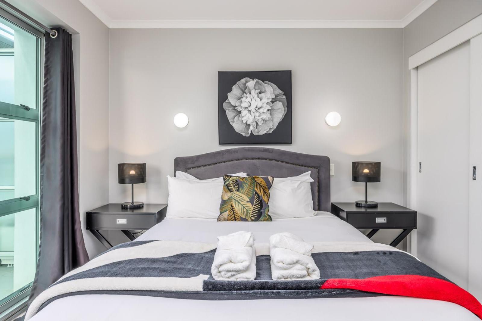 Beautiful Renovated 2 X Bdrm,Perfect Location Apartment โอ๊คแลนด์ ภายนอก รูปภาพ